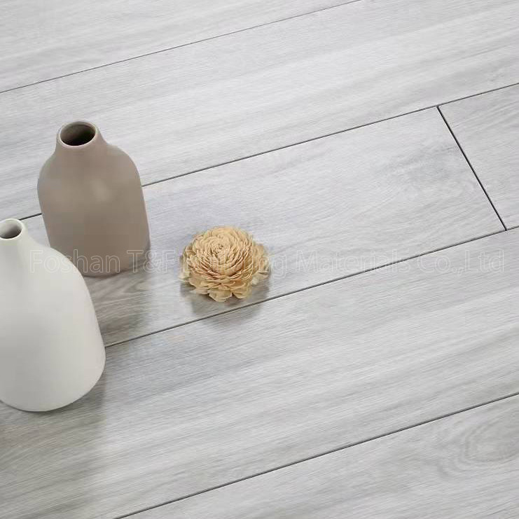 Finish Effect Design Wood Grain Ceramic Tiles , Porcelain Plank Tile Flooring 150 X 900mm